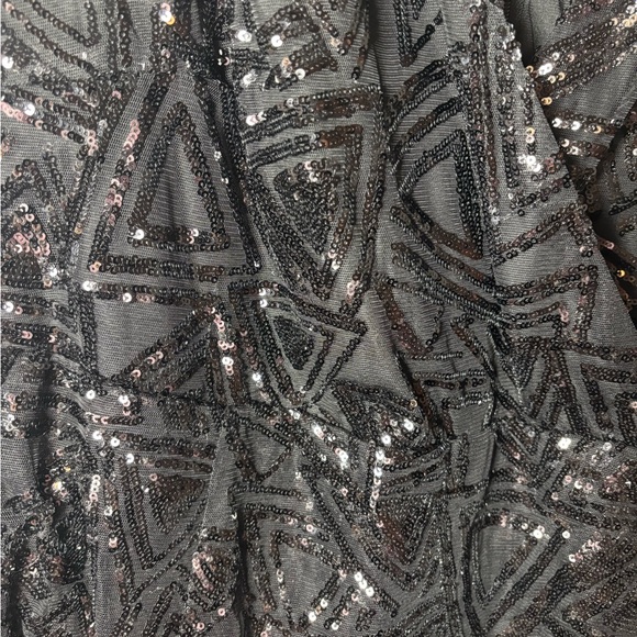 NWT !! City Chic Black Sequin Long Sleeve Dress- Women’s Plus Size 18 - Picture 3 of 4